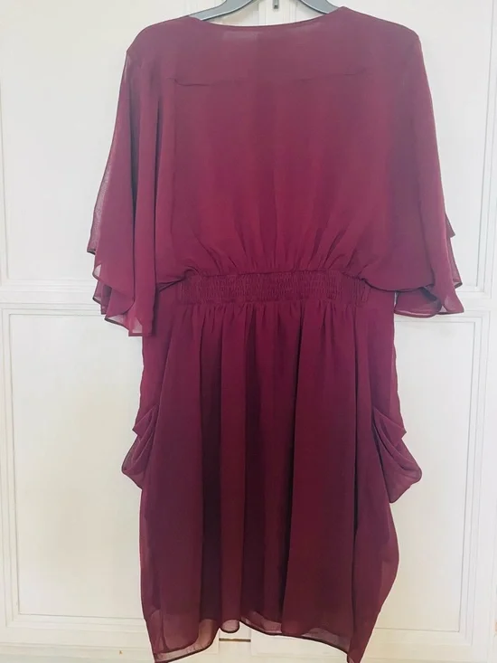 NWT City Chic Dress Burgundy - Picture 4 of 5
